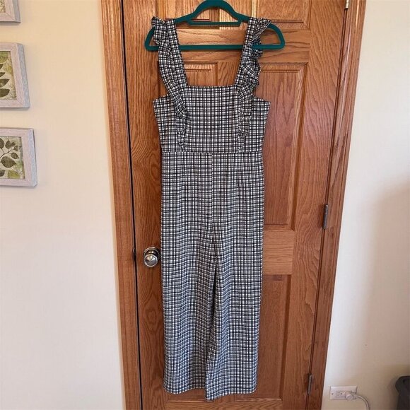 Urban Outfitters BDG Women's Checkered Jumpsuit M Ruffle Trim Casual NWT - Picture 1 of 11